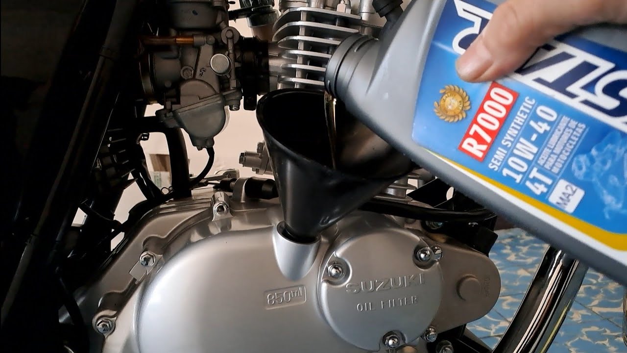 Suzuki GN125 Cambio de Aceite