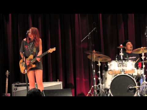 samantha-fish-band-"night-time-is-the-right-time"-3/22/13