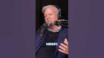 Chris Hansen Isn’t A Fan of Predator-Baiting Streamers | Howie Mandel Does Stuff