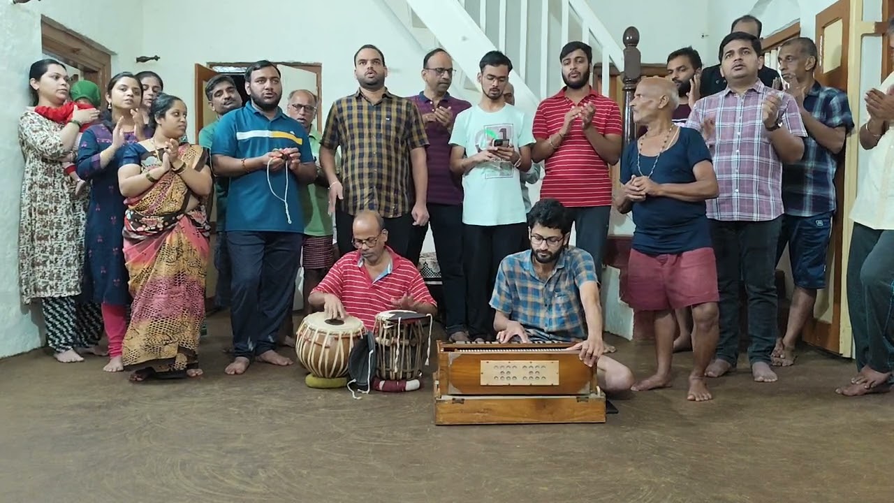आरती करू तुझी शिवशंकर                                                             ( आरती शंकराची)