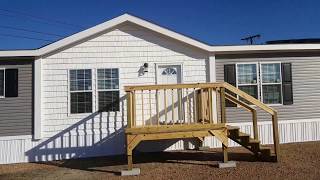 "The Brookhaven" 2018 32x82 4+2. Beautiful, spacious home loaded. Call Bobby @769-972-2282