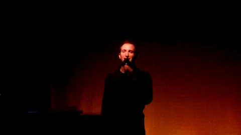 Aaron Neely singing 'Need to Know'
