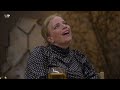 Alex Vargas fortolker Simon Kvamms 'Police Bells & Church Sirens' | Toppen af poppen | TV 2 PLAY