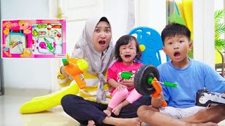 CRYING SO MUCH 😭 SHANUM'S BICYCLE WAS DAMAGED BY DAVIN'S BROTHER - BUYING A DOCTOR'S TOY