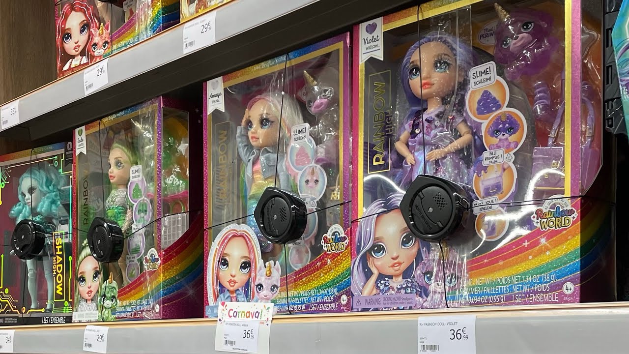 TOYS/DOLLS HUNTING FEBRUARY 2024