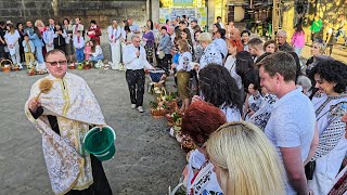 Львів, площа Соборна, освяченя пасхальних кошиків 4.05.2024. церква Св. Андрія.