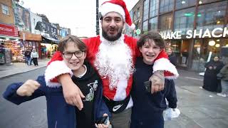 SANTA ON THE STREETS OF CAMDEN