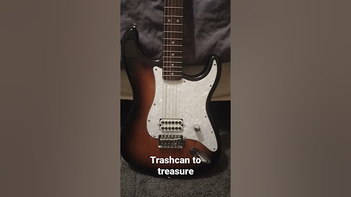 From trashcan to Tom DeLonge replica!