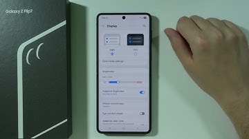 Samsung Galaxy Z Flip 7 & 7 FE: De donkere modus in- en uitschakelen (donker thema)
