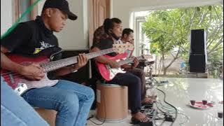 Persiapan cek sound dangdut // ada seorang pemuda minta lagu Ngawi nagih janji \\ suaranya joss juga