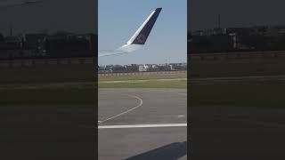 Hard Crosswind Landing #Shorts