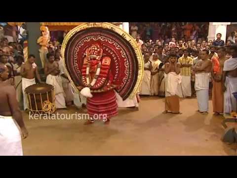 Raktha Chamundi Theyyam - YouTube