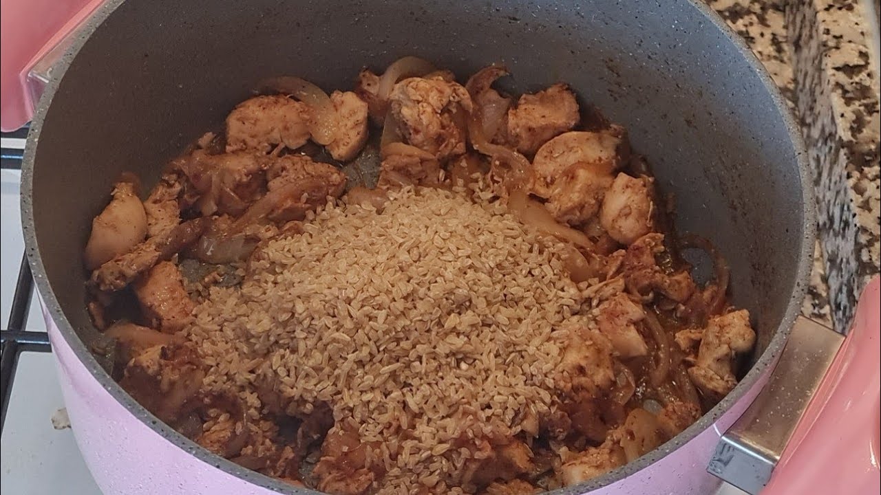 Aynı Tencerede Tavuk Sote ve Bulgur Pilavı???? Cacık Tarifi ????Pratik Yemek Tarifleri✔ Bulgur Pilavı