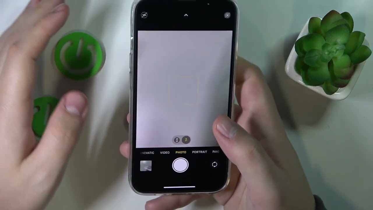 How to Turn Off the Camera Sound on the iPhone 14 Series Device