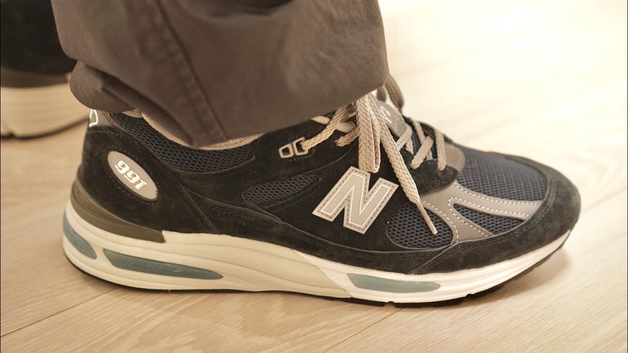 New Balance 991v2 Made in UK Dark Navy Smoked Pearl (U991NV2 