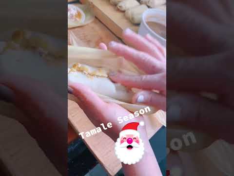 Master The Art Of Folding Tamales Latina Feliznavidad Merrychristmas