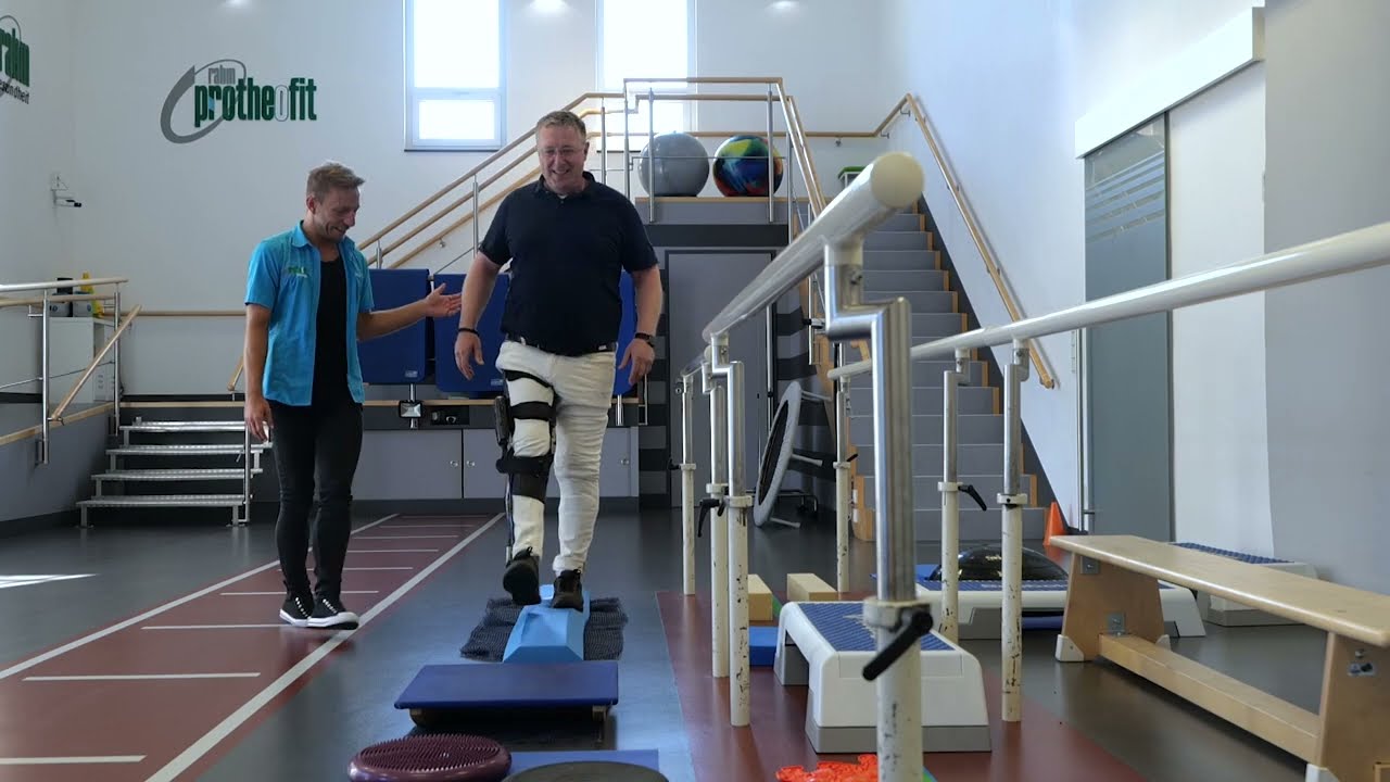 Nach Wirbelsäulenschädigung: Ralphs Weg zurück ins Leben mit dem C-Brace & protheofit