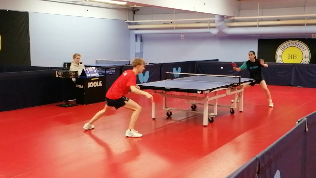 Juniorliga(P2)/5.SINGLE/3.SÆT // CPH - Hvidovre 1 vs.  OB Bordtennis 2, Charlie imod Baran