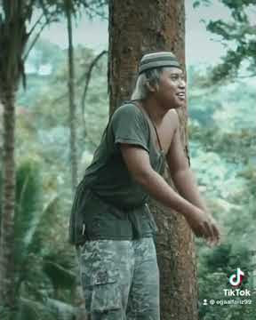 Story wa Agus kotak , Kowe gathe* , keren , bagus buat nyindir