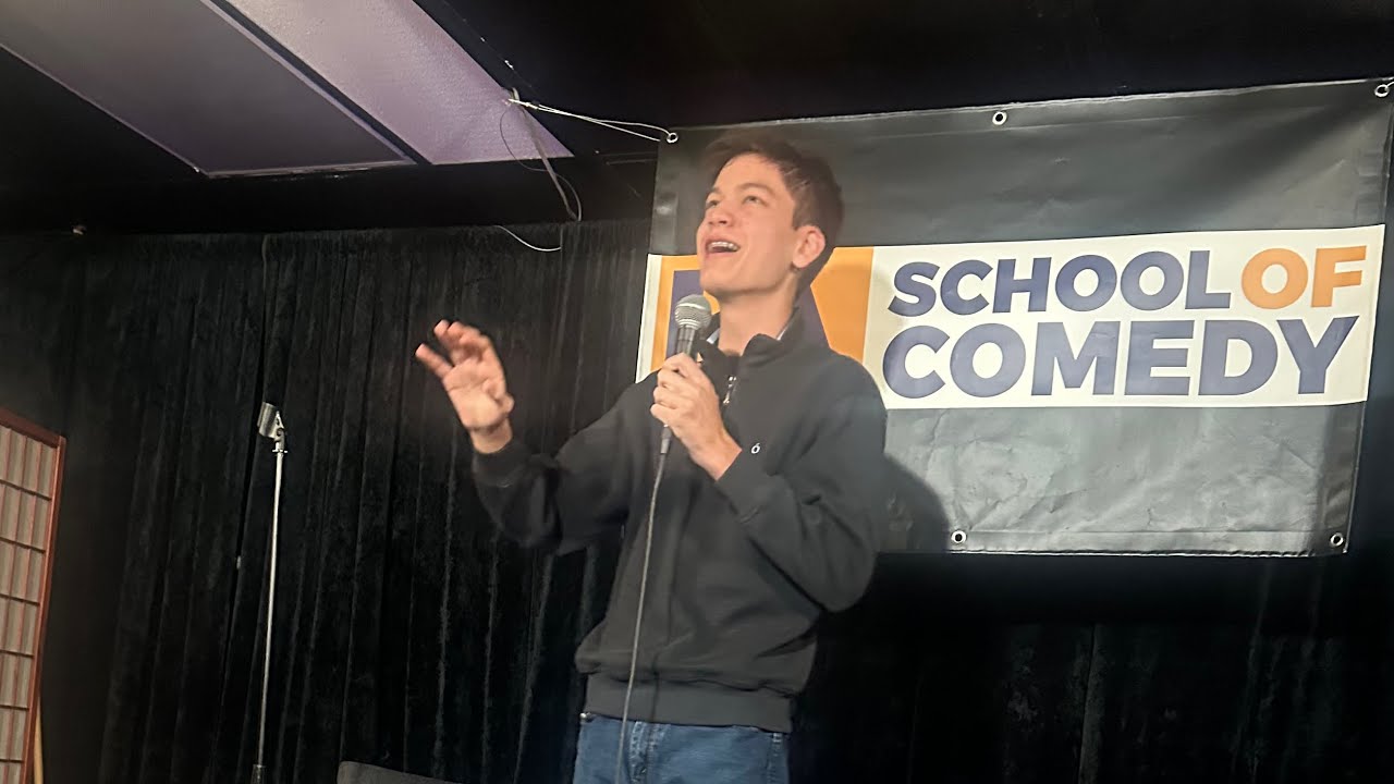 Yulio Lemus stand-up live in LA