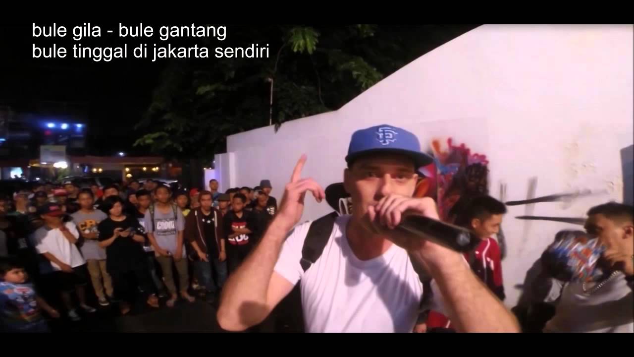Bule rap in Bahasa!! Best Indonesian Rapper ;-)