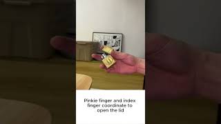 Zippo Trick Tutorial – Thumb + Pinky Combo  How to Master the Classic Flip
