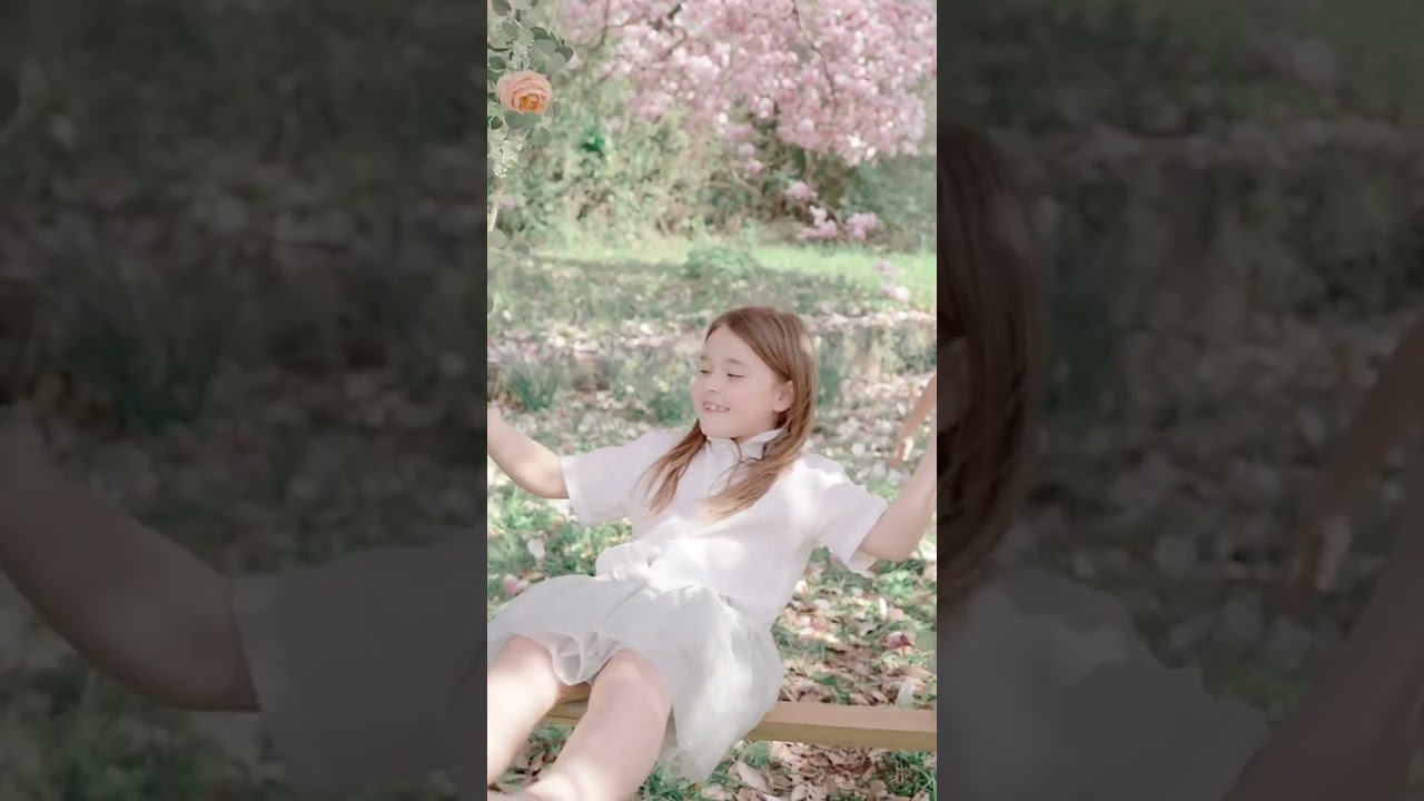 Spring has finally arrived - PINK FLOWERS Photoshoot  