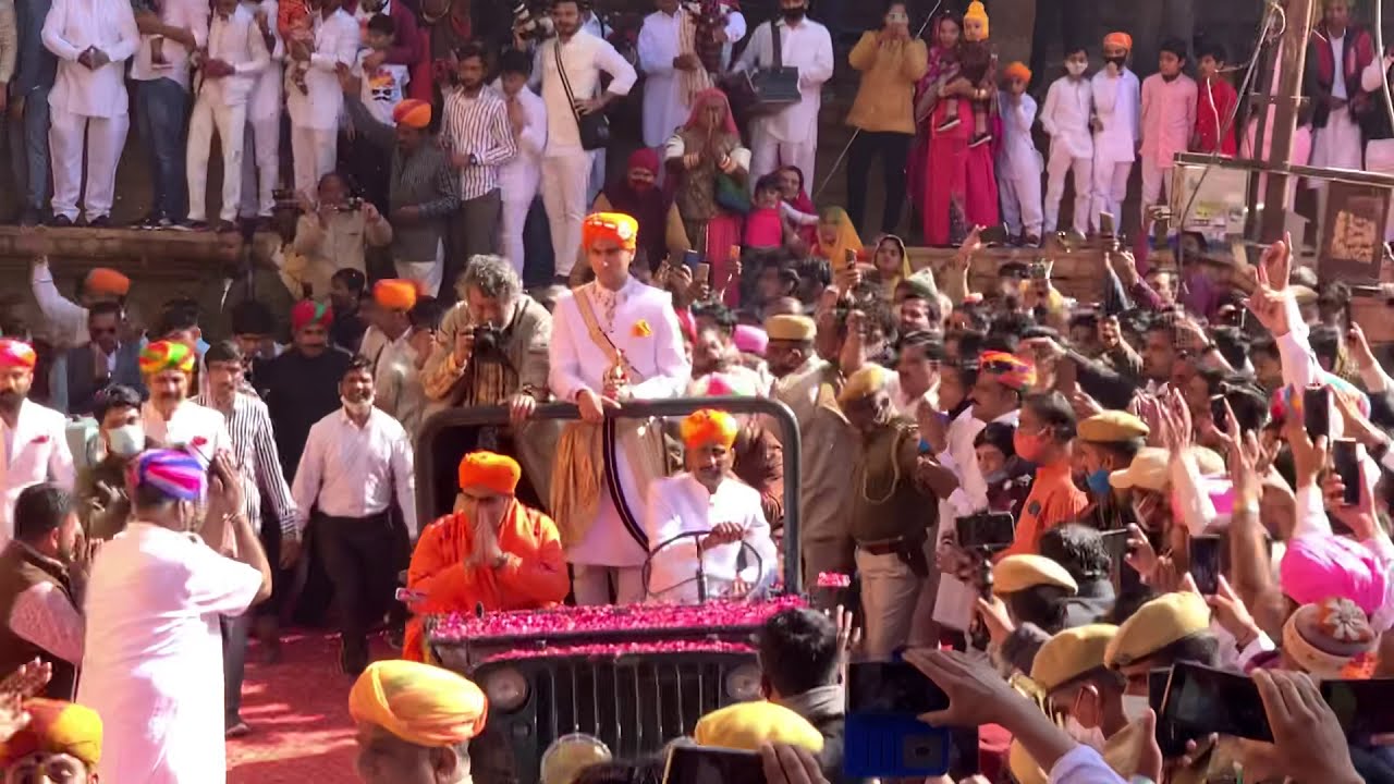 Chaitanya Raj Jaisalmer Raj Tilak @ Jaisalmer Fort | Maharaja Chaitanya Raj Singh ...