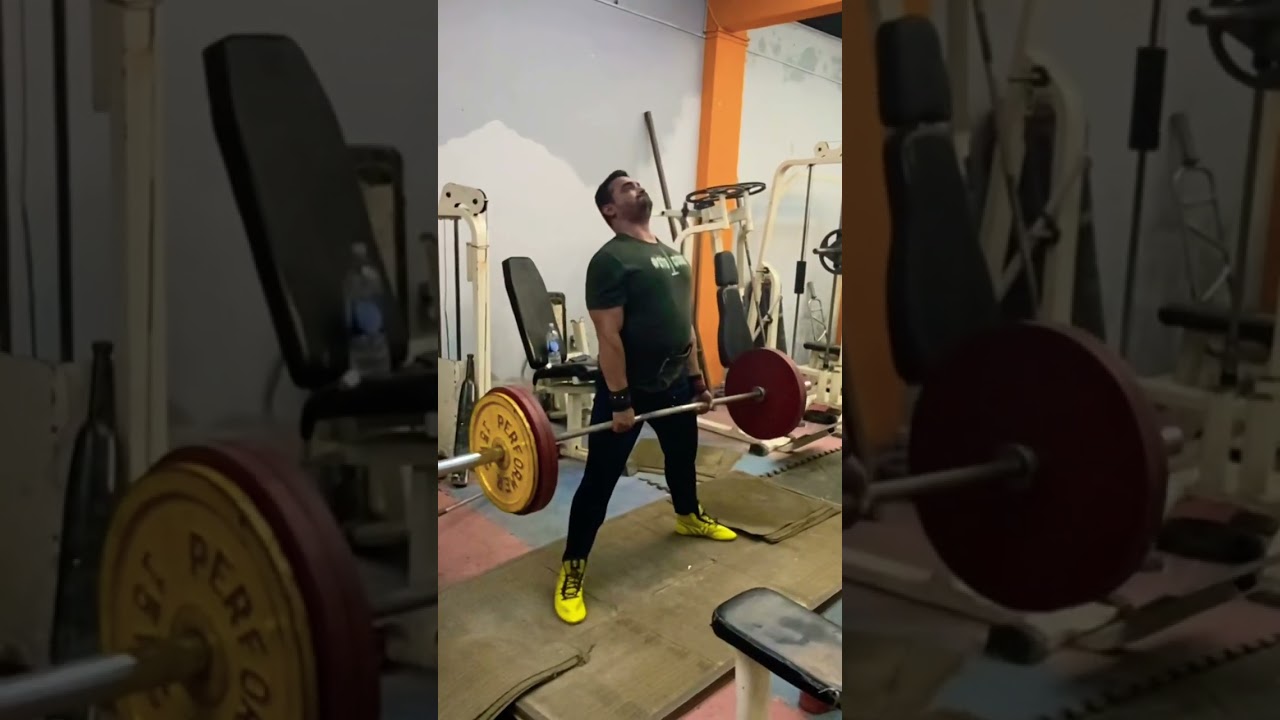 DEADLIFT AT LIFTING HUB 