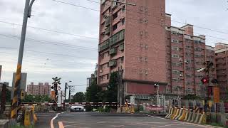 (1110907) 桃園市八德區茄苳路平交道 1217次阿福號(由老蕭親自拍攝)