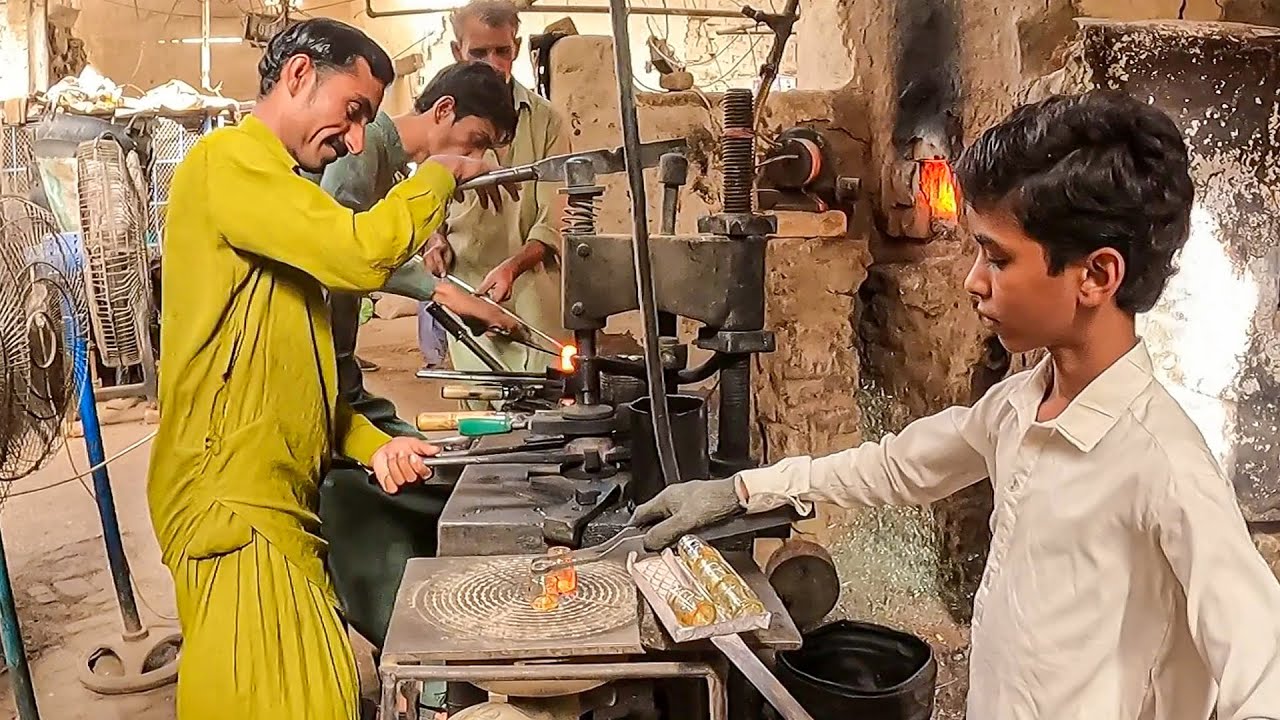 The Art of Glass Bangles Making