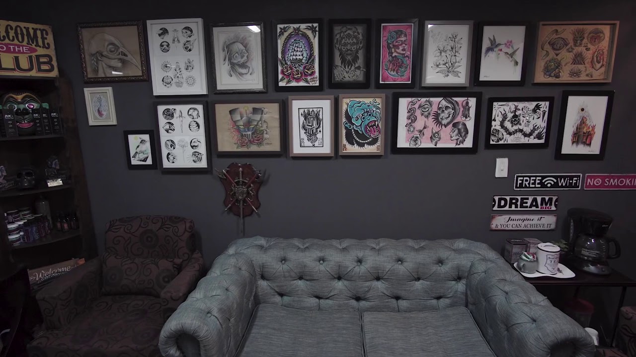 BLACK MOON TATTOO STUDIO QUITO - 2019