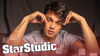 Ang hot ni Alex! BTS | StarStudio.ph
Muscles, muscles, muscles and more! Pinainit ni Alex Diaz ang photo shoot session niya for StarStudio.ph!
Hot photos and revelations from Alex dito!
https://lifestyle.abs-cbn.com/starstudio/stories/2020/02/read/breaking-free-alex-diaz-bids-goodbye-to-hiding-his-true-identity
Subscribe to ABS-CBN Lifestyle channel! - http://bit.ly/ABSCBNLifestyle
Visit our website at http://lifestyle.abs-cbn.com
ABS-CBN Lifestyle
Facebook: https://www.facebook.com/ABSCBNLifestyle
Twitter: https://twitter.com/abscbnlifestyle
Instagram: https://instagram.com/abscbnlifestyle
Pinterest: https://www.pinterest.com/ABSCBNLifestyle
Tumblr: http://abscbnlifestyle.tumblr.com
Lifestyle TV
Facebook: https://www.facebook.com/lifestyletvph
Twitter: https://twitter.com/lifestyletvph
Instagram: https://www.instagram.com/lifestyletvph
#StarStudioph
#AlexDiaz
#StarStudio Ang hot ni Alex! BTS | StarStudio.ph