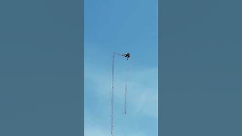 Antenna tower collapse