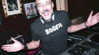 DJ PaulV - Tequila Lip Gloss (Lil Mama vs the Champs)