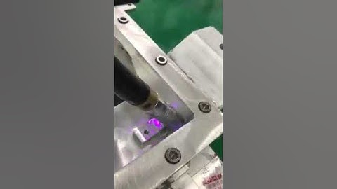 Weld Seam Tracking with Robot Welding
