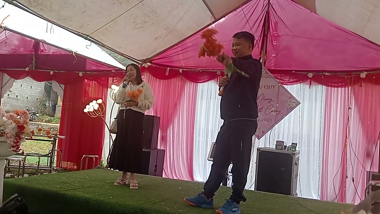 Đắc lắc cao bằng gặp nhau hát hay ơi là hay mọi người cùng nghe ạ 