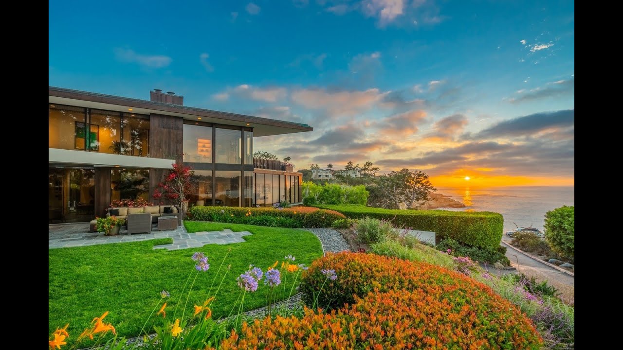 Cliff Haus is Arguably one of the Best Waterfront Homes in America