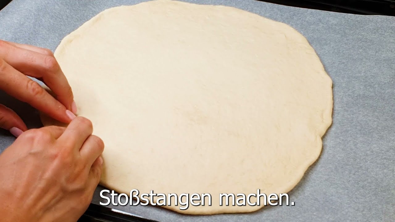 Die beste hausgemachte Pizza. Rezept für Pizzateig. einfach und köstlich