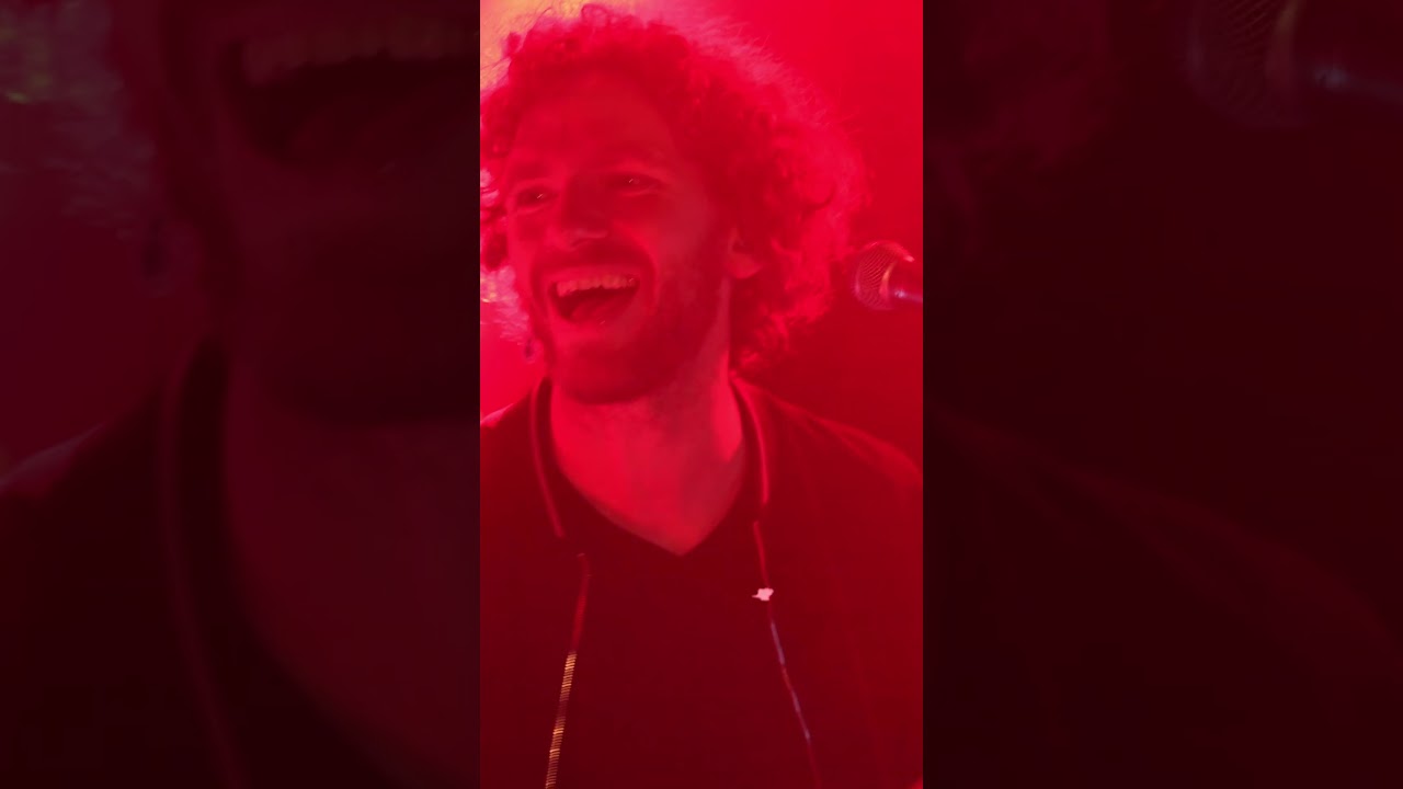 Beauty and the Hits - Live @La Bellevilloise Paris