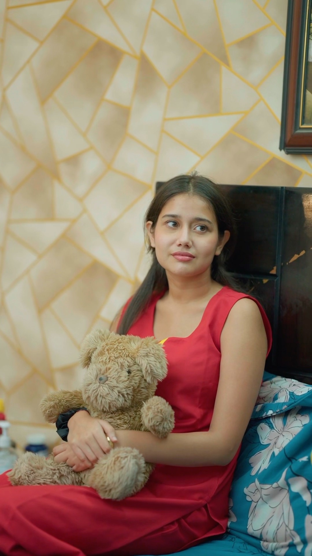 Husband wife love story ?❤️? #varunbundela #trendingshorts #shorts