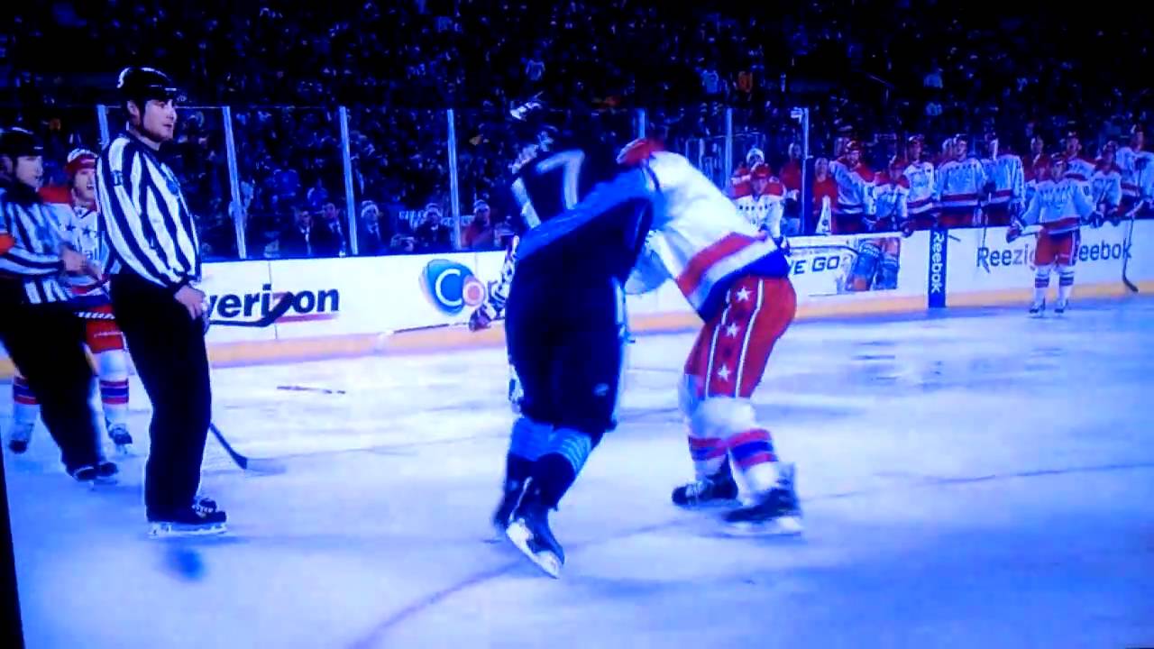 2011 NHL Winter Classic Fight: John Erskine vs Michael Rupp - YouTube