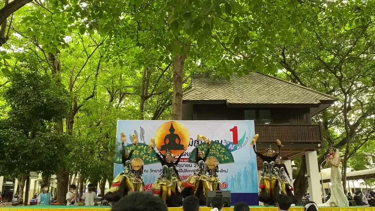 บุษบาเสี่ยงเทียน - โรงเรียนโกวิทธำรงเชียงใหม่