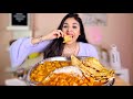 INDIAN FOOD MUKBANG (Butter Chicken, Samosas, Chicken Tikka Masala, Garlic Naan)