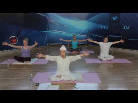 Видео: Планетен фитнес има ли постелки за йога?