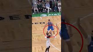 PERFECT Assist Leads to MONSTER Dunk! #courtside #nba #lakers #sports #basketball#dunk#nbanews#hoops