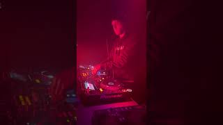 Glitch, Please Glitch, Please Kauplus Aasia 20.01.33