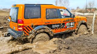 Land Rover Discovery TRAPPED! 😱 Extreme RC Winch Recovery Stuck in Mud