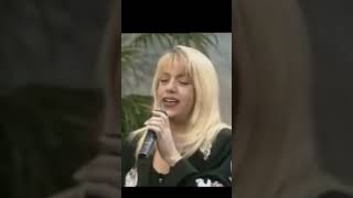 Mi̇ne Koşan Muhteşem Yorum Seni̇ Sevdi̇m Kaynak İbo Show