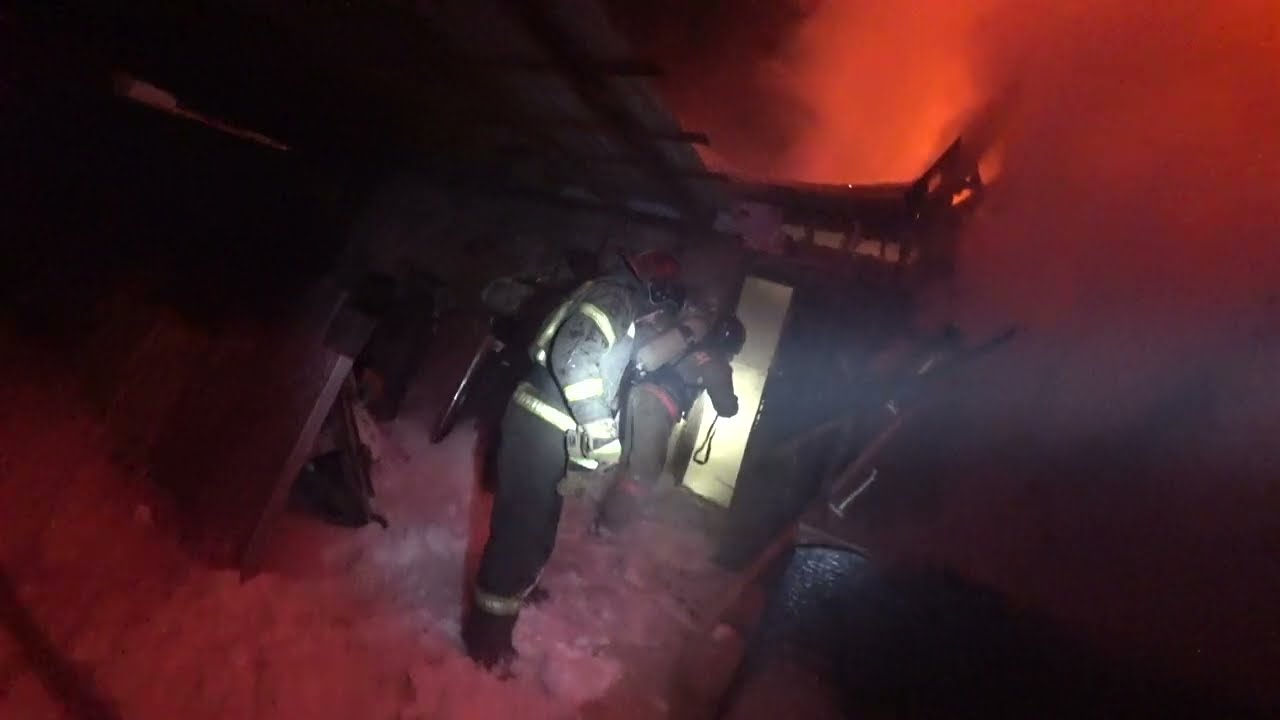 Бродим среди могильных плит. Большой пожар в мороз 